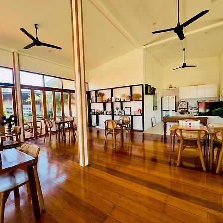 Your Home Ayutthaya Экстерьер фото
