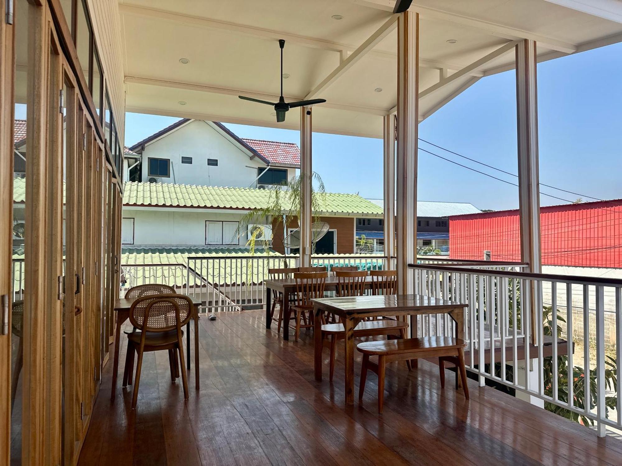 Your Home Ayutthaya Экстерьер фото