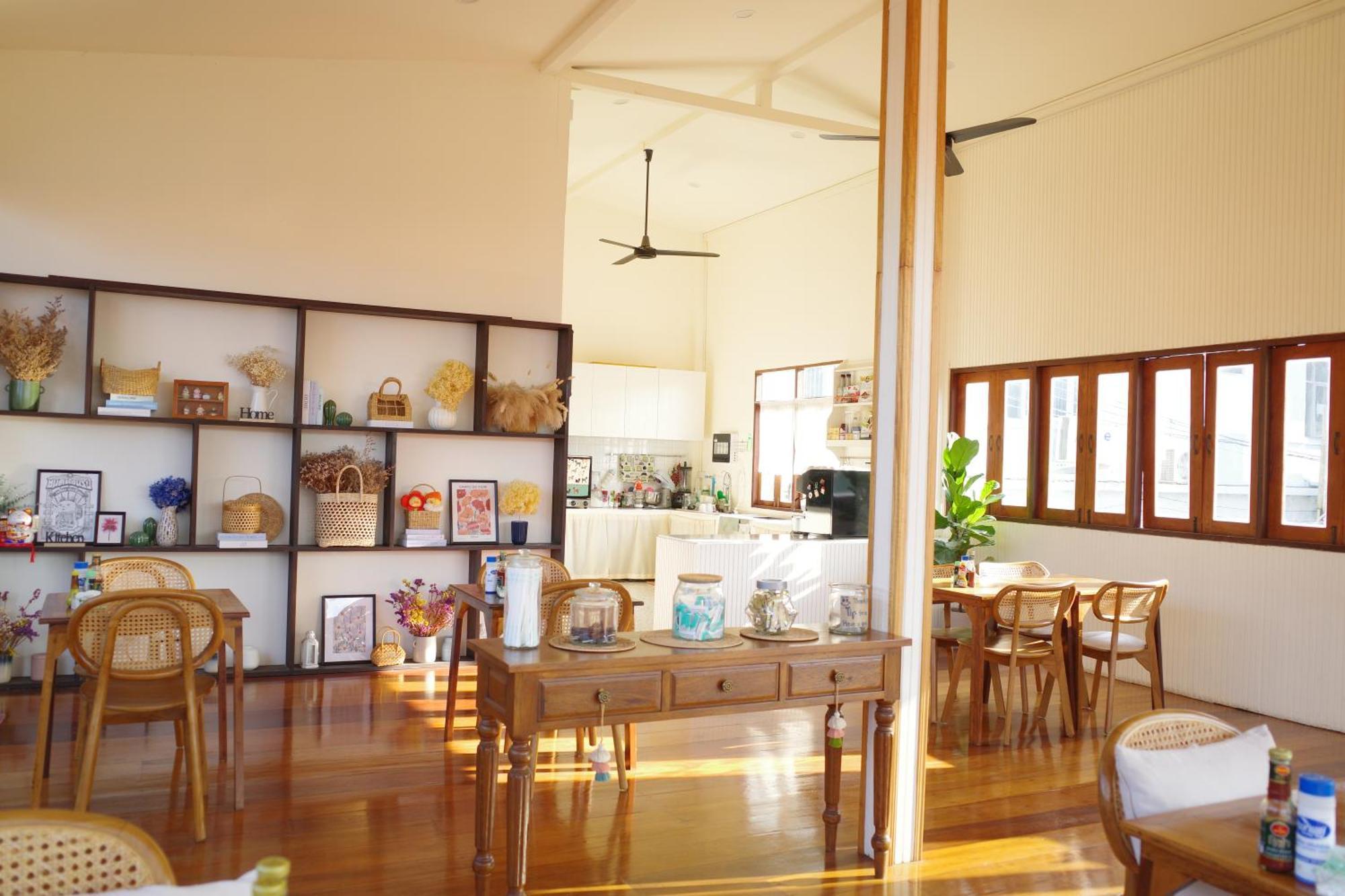 Your Home Ayutthaya Экстерьер фото